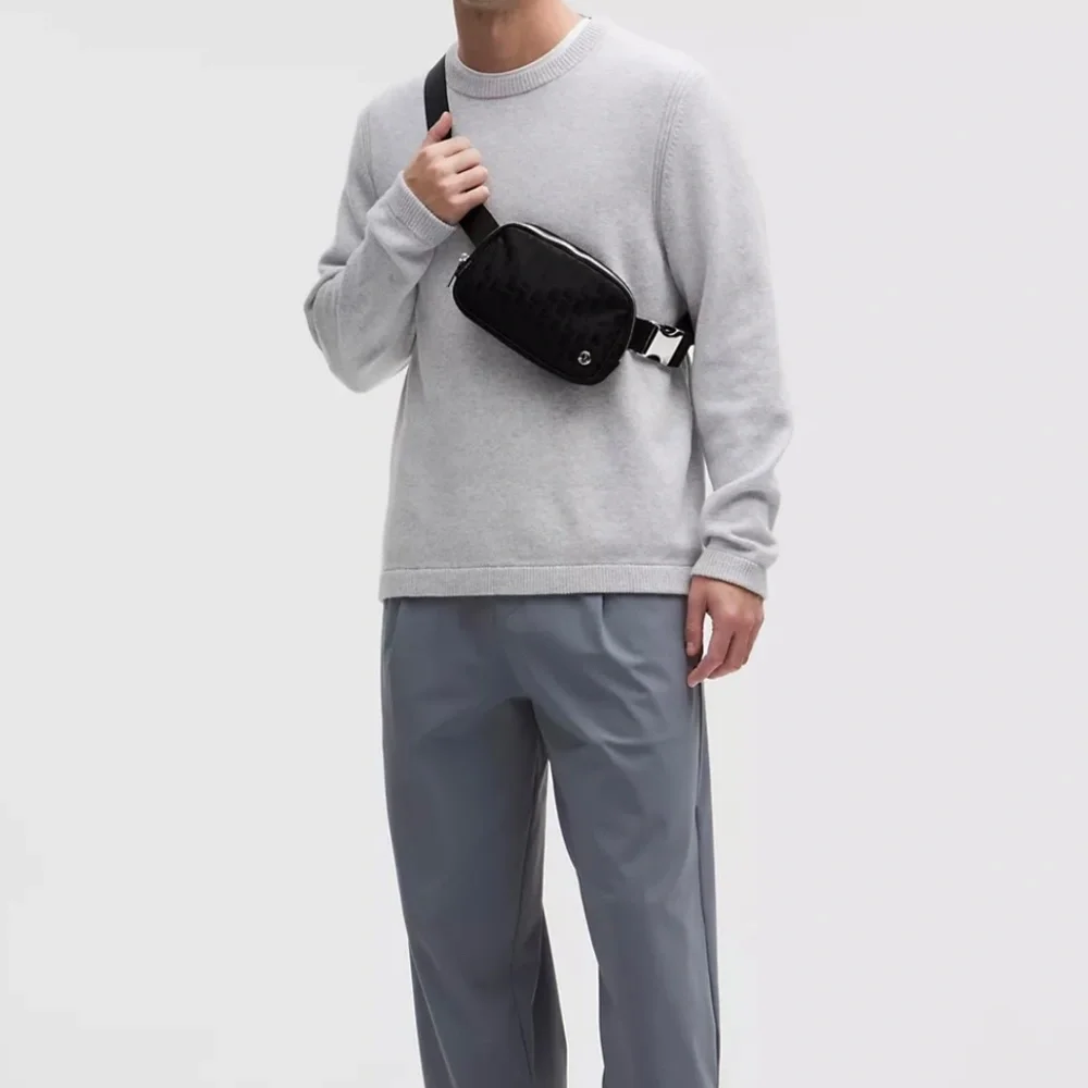 Lululemon Everywhere Belt Bag 1L in Black L Monogram Jacquard - Picture 6 of 8